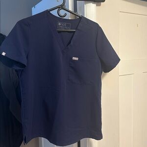 Figs Woman’s Navy Blue V-Neck Scrub top- medium